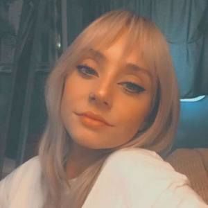 Meet your Posher, Kaitlyn